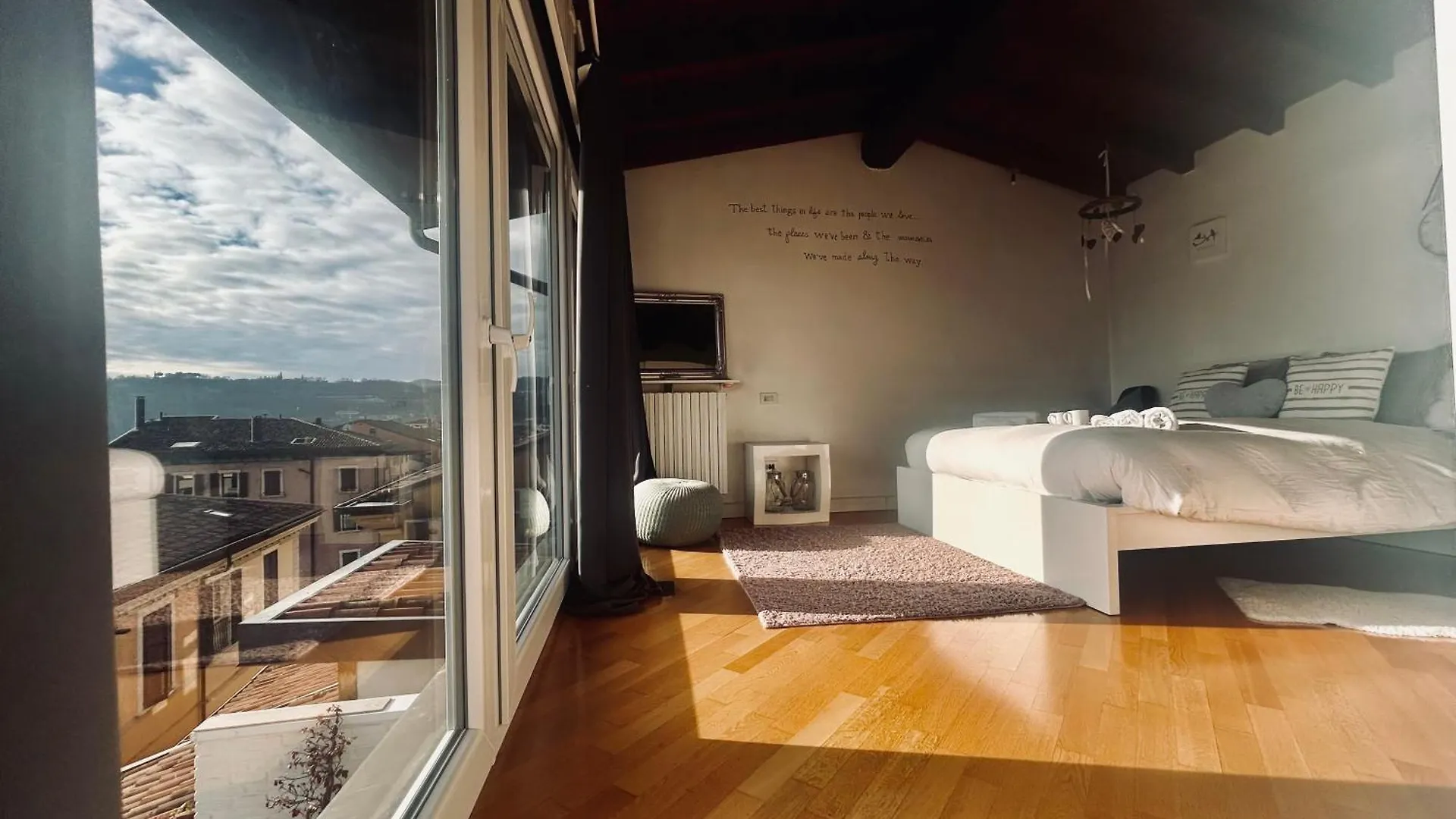 Appartamento La casa di Angelina Salò