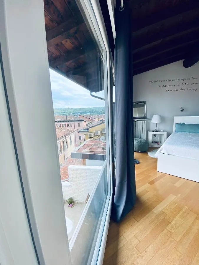 La Casa Di Angelina Apartment Salo Italy