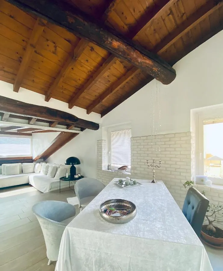 La Casa Di Angelina Apartment Salo