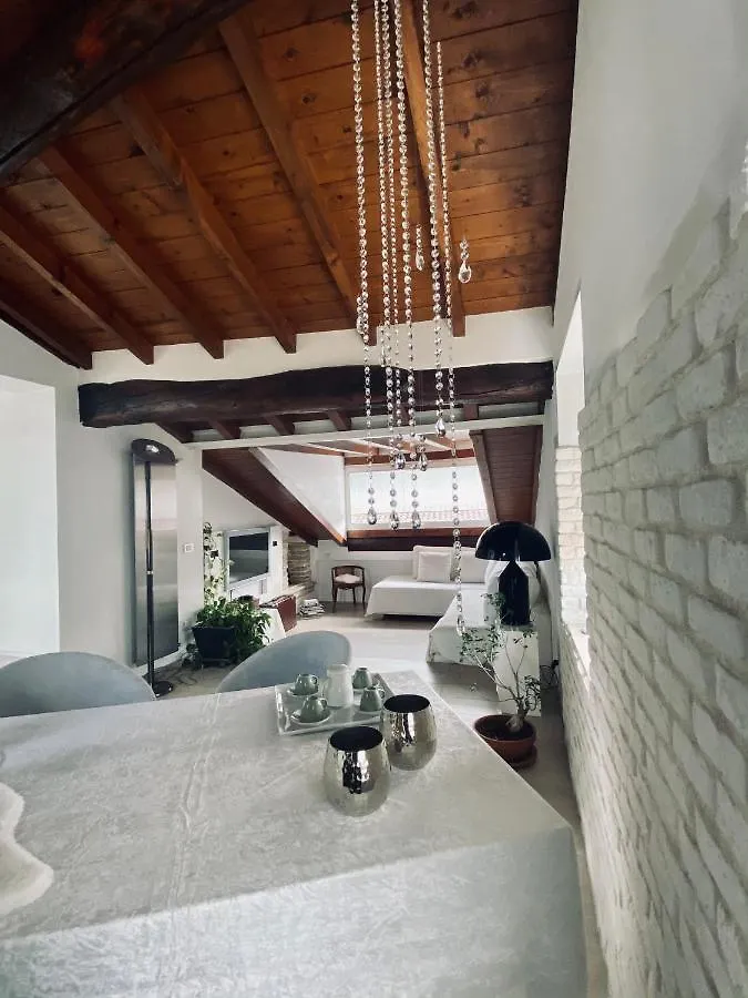 La Casa Di Angelina Apartment Salo Italy